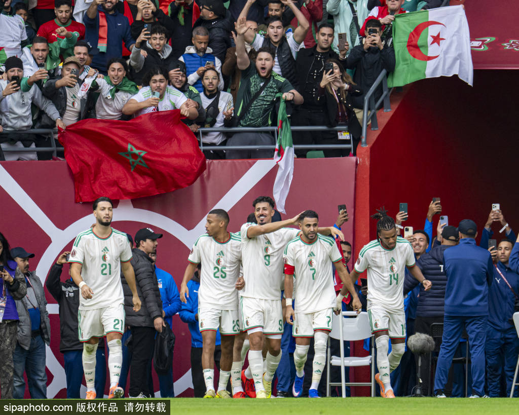 本泽马续约吉达联合？38岁传奇前锋的未来与数据背后的故事