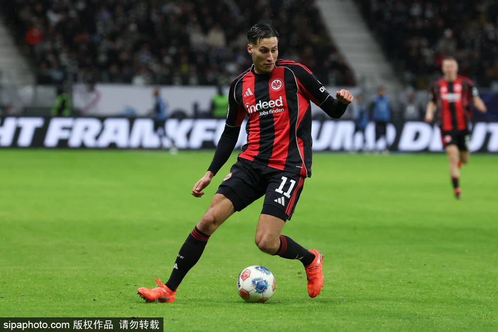 埃姆雷·詹绝杀点球！多特95分钟逆转圣保利，德甲赛季关键时刻解析